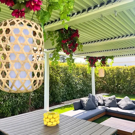 Ikal Βίλα Modugno