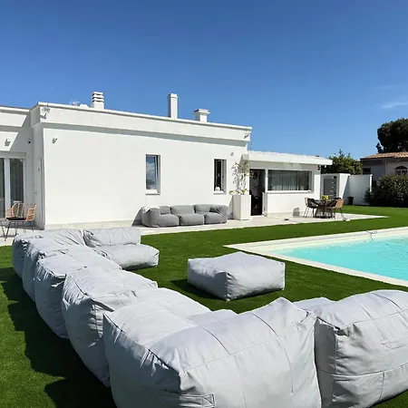 Ikal Villa *