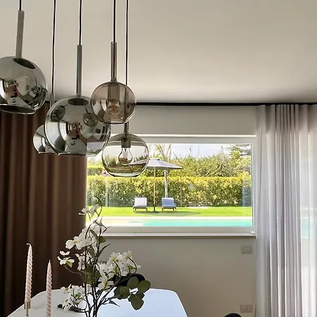 וילה Ikal מודוניו